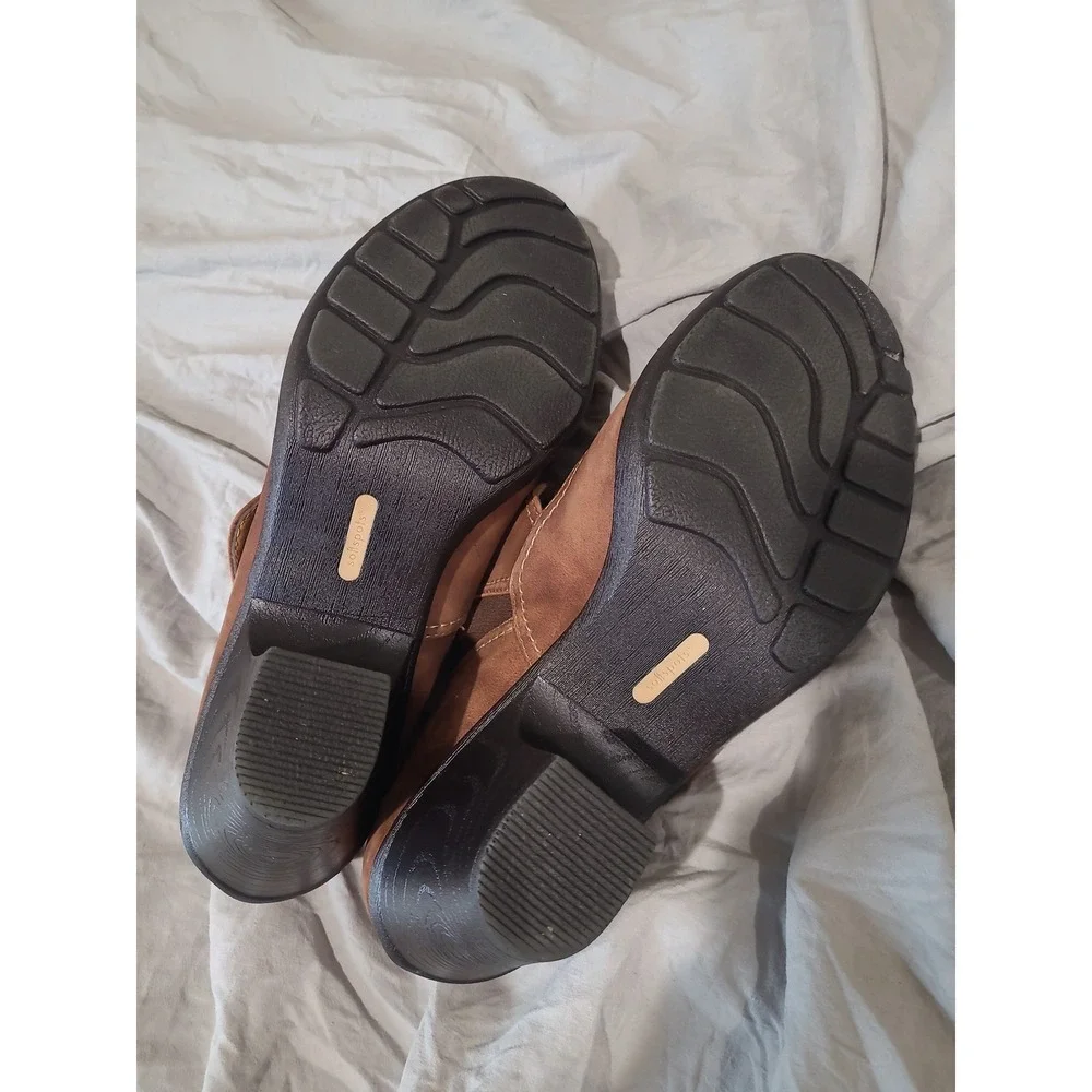 Softspots Women's SZ 11M Brown Suede 3